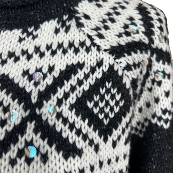 Maurices Black White Fair Isle Wool Blend Button Cardigan Sweater Size XL - Picture 8 of 8